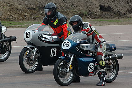 750cc race