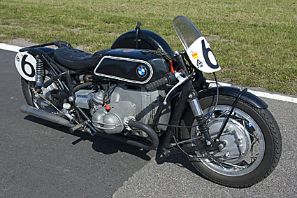 BMW 750 MCS